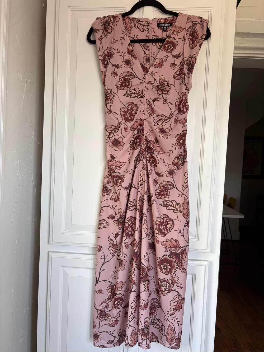Steve Madden Honey Ruched Midi Dress in Folklore Floral Size XS. NWT